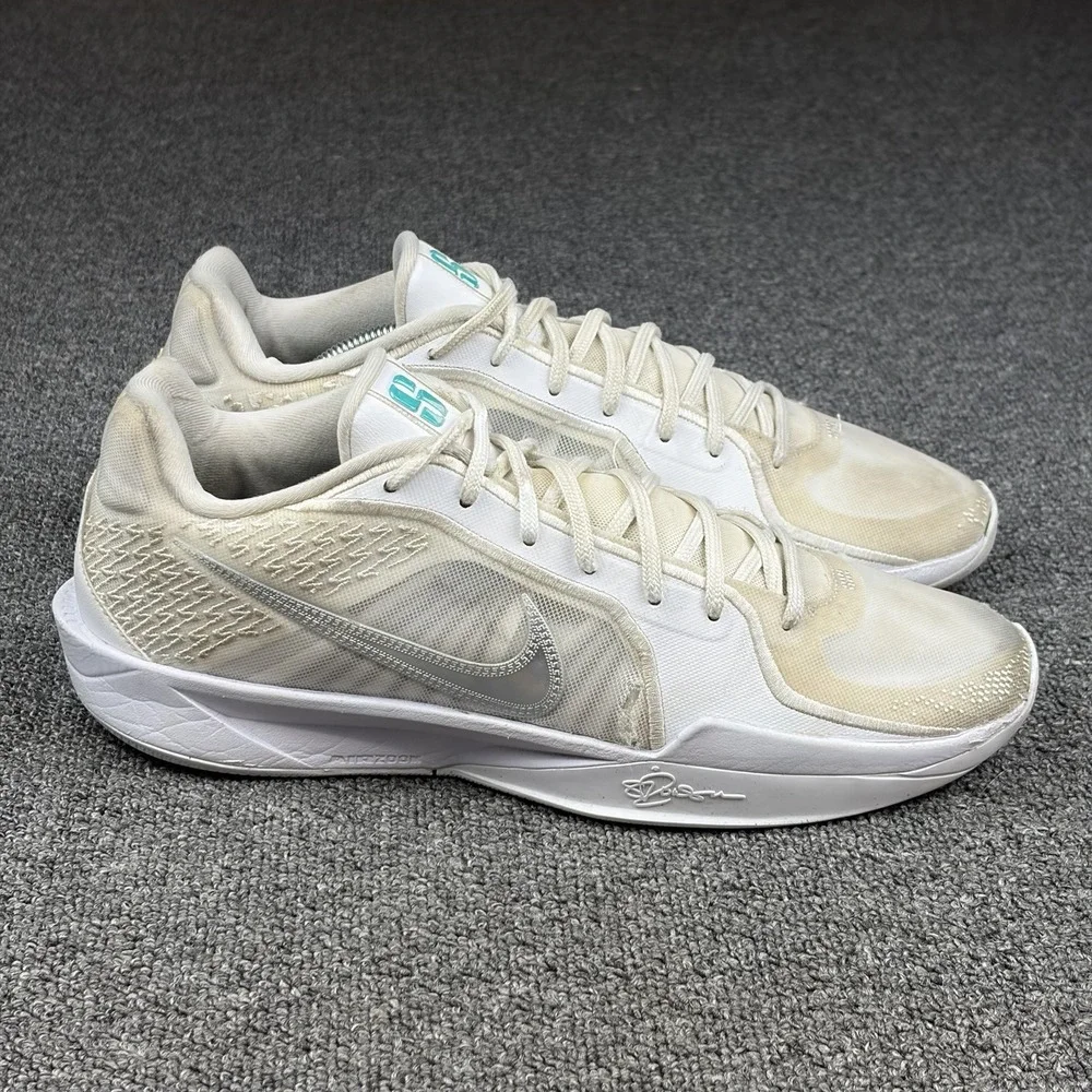 Nike Sabrina 2 White Metallic Silver White FQ2174-101 Women's Size 12 Men's 10.5